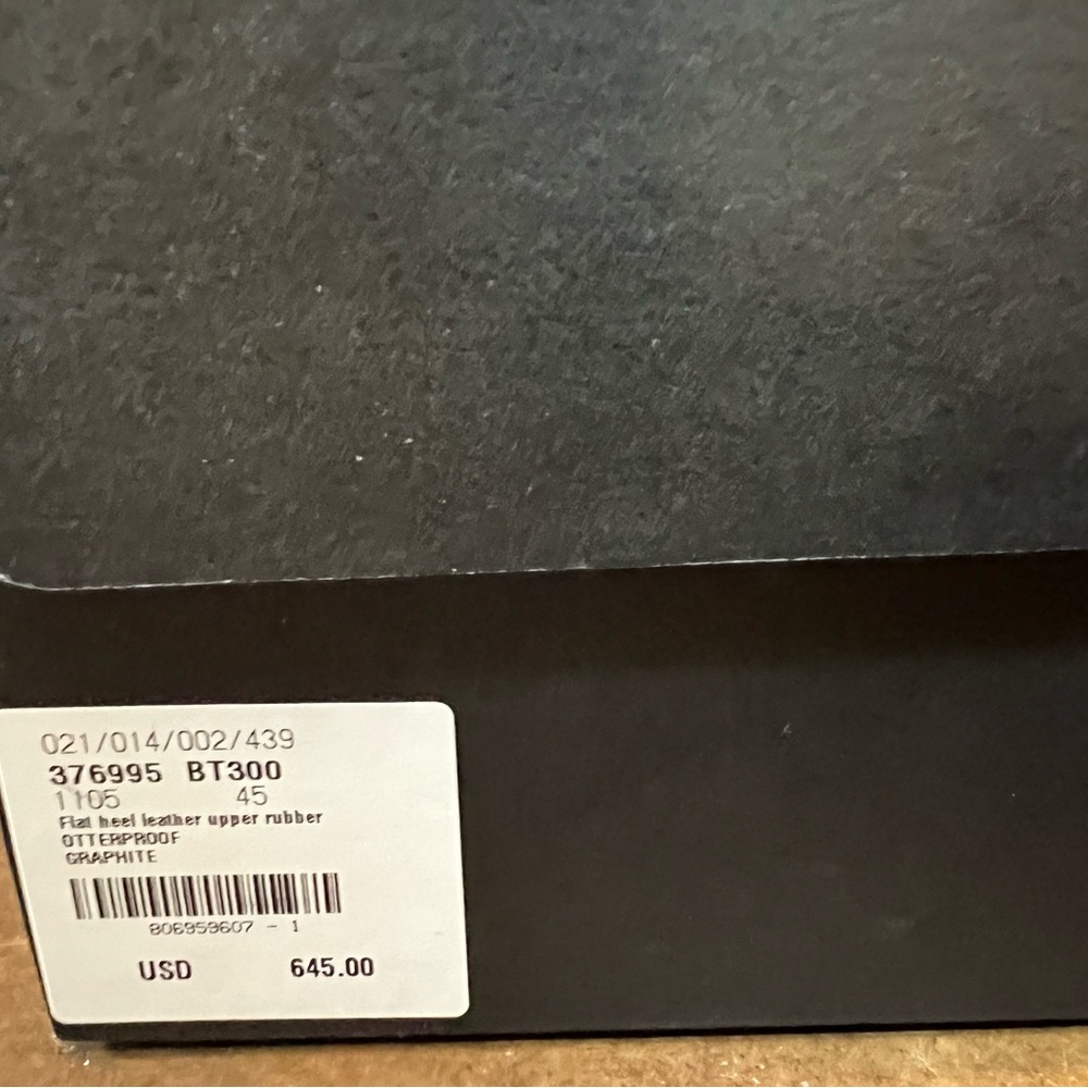 Saint Laurent Grey and white mid tops - Picture 2 of 5